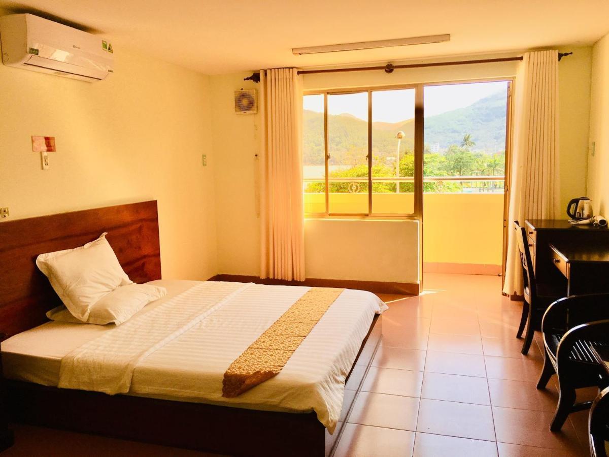 Khách sạn Bình Dương Quy Nhon Esterno foto