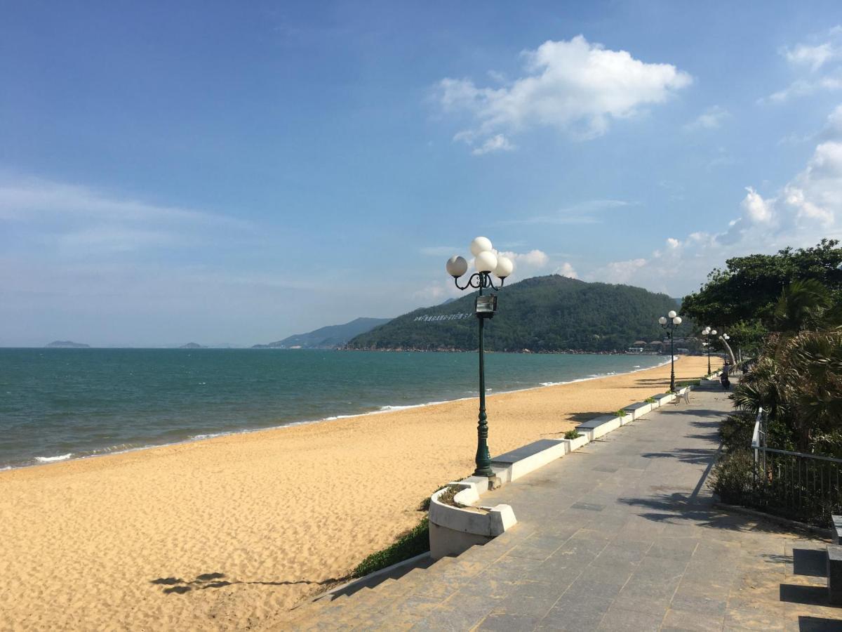 Khách sạn Bình Dương Quy Nhon Esterno foto